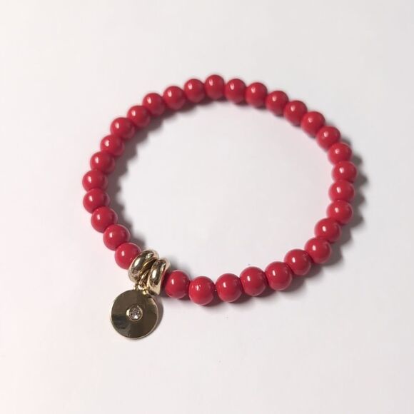 39 Red Beaded Bracelet with Gold Disc and One Rhinestone - Picture 2 of 5